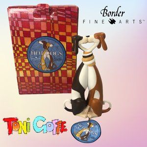 2003 IOB Border Fine Arts Hot Dogs 'Kiss & Make Up' Homer & Marge Figurine